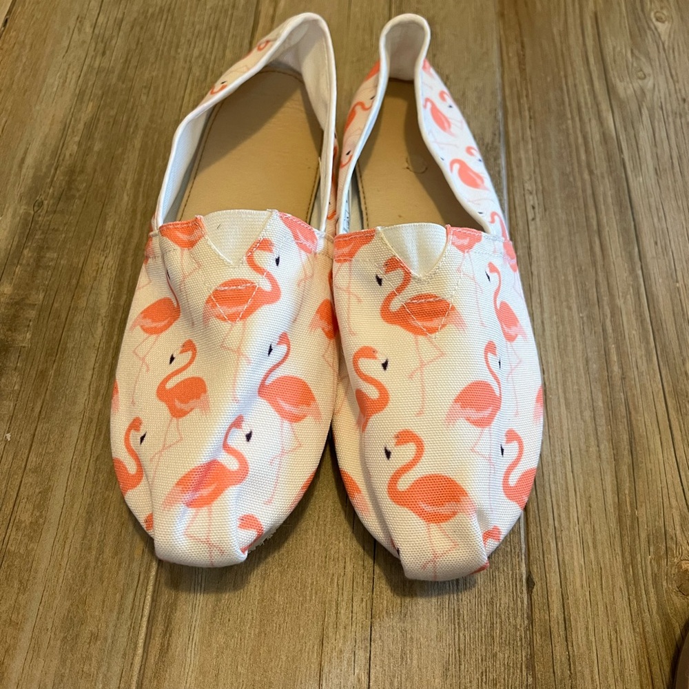 New Flamingo Print Slip-On Shoes